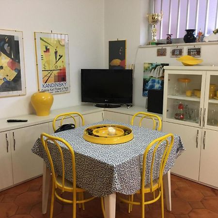 Da Alfio Apartment อาชิเรอาเล ภายนอก รูปภาพ